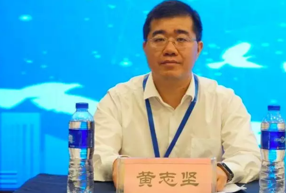 这位梅州人获重用，同时担任两个副厅长 ！